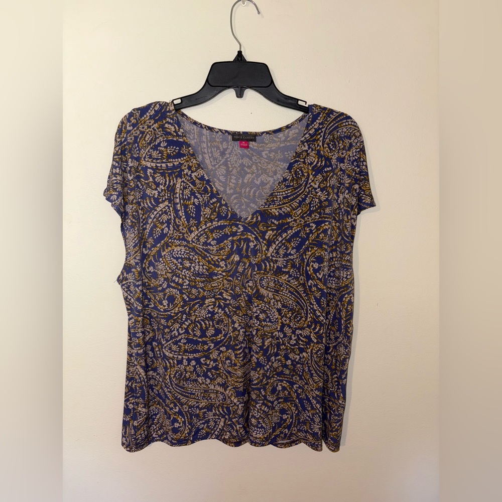 Women’s Vince Camuto Top Size XL